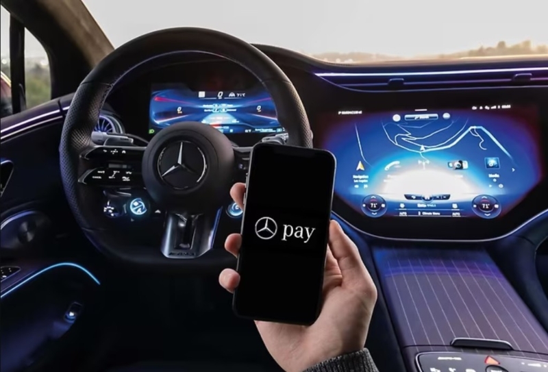 使用指紋支付前，車主需把信用卡連結(jié)至Mercedes me帳戶，同時啟動車內(nèi)的Mercedes Pay+功能。